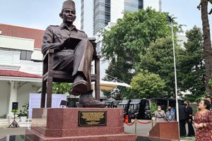 Donny Jelaskan Perbedaan Universitas Republik Indonesia dengan Lemhanas