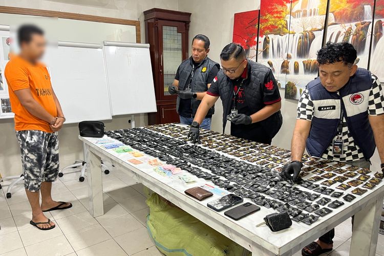 Kurir 450 Vape Narkoba Asal Malaysia Ditangkap di Medan, Sempat Kejar-Kejaran dengan Polisi