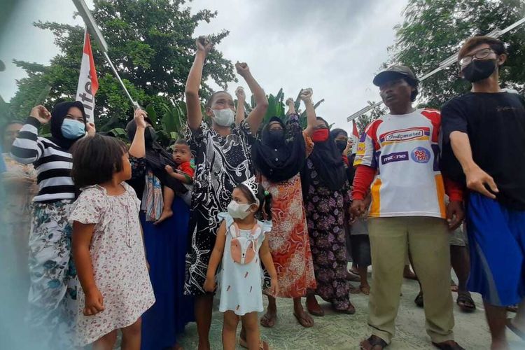 30 Merugikan, Warga Minta Kompensasi dan Tutup Permanen Perusahan Pengepul Oli Bekas di Kota Serang, Banten