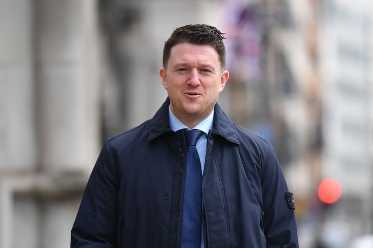 Politisi Inggris Tommy Robinson. [BEN STANSALL/AFP]