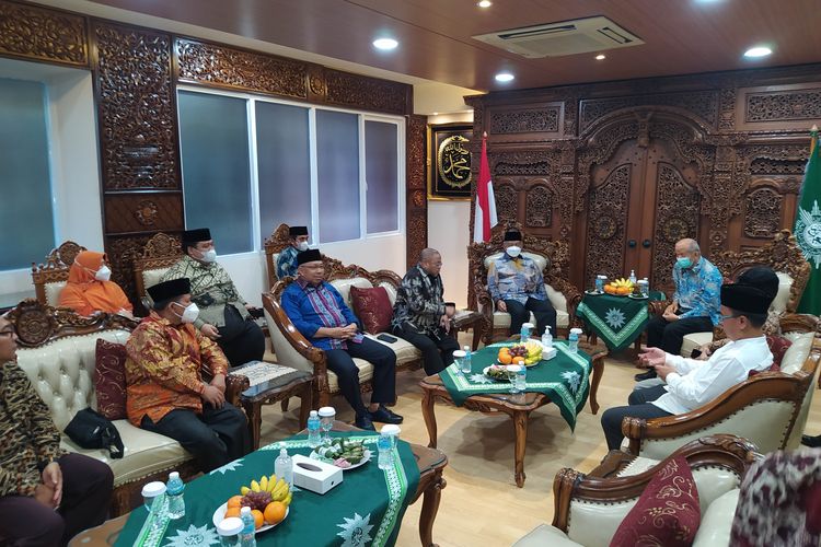 Rombongan PKS bertemu dengan pimpinan PP Muhammadiyah di Gedung Dakwah Muhammadiyah, Jakarta Pusat, Jumat (29/7/2022) siang. 