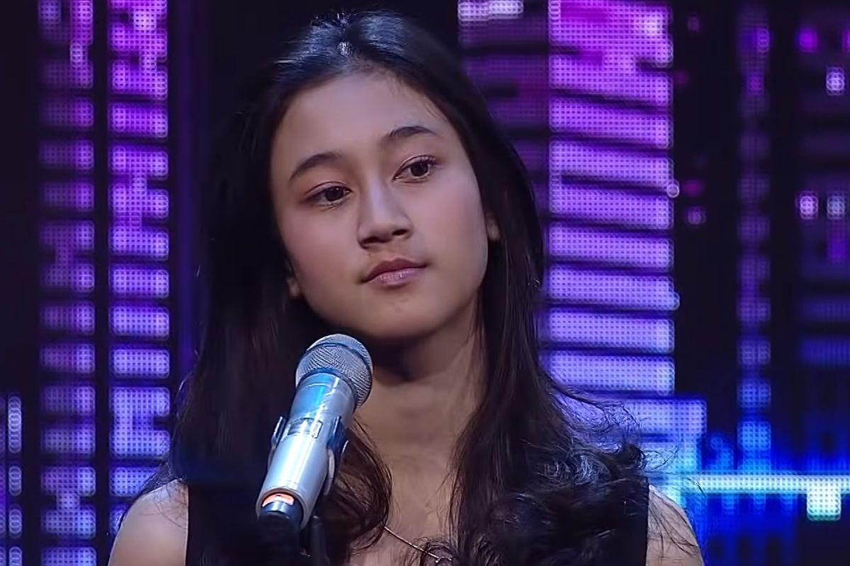 Keisya, salah satu kontestan Indonesian Idol X.
