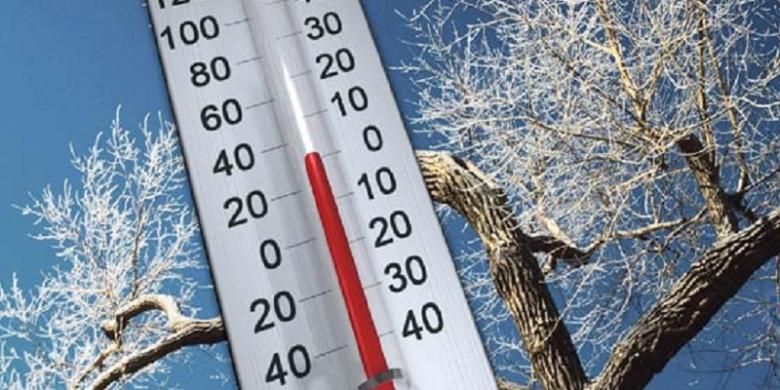 Suhu dingin terjadi di sejumlah wilayah selatan Jawa. Di Malang, suhu mencapai 17 derajat Celsius. 