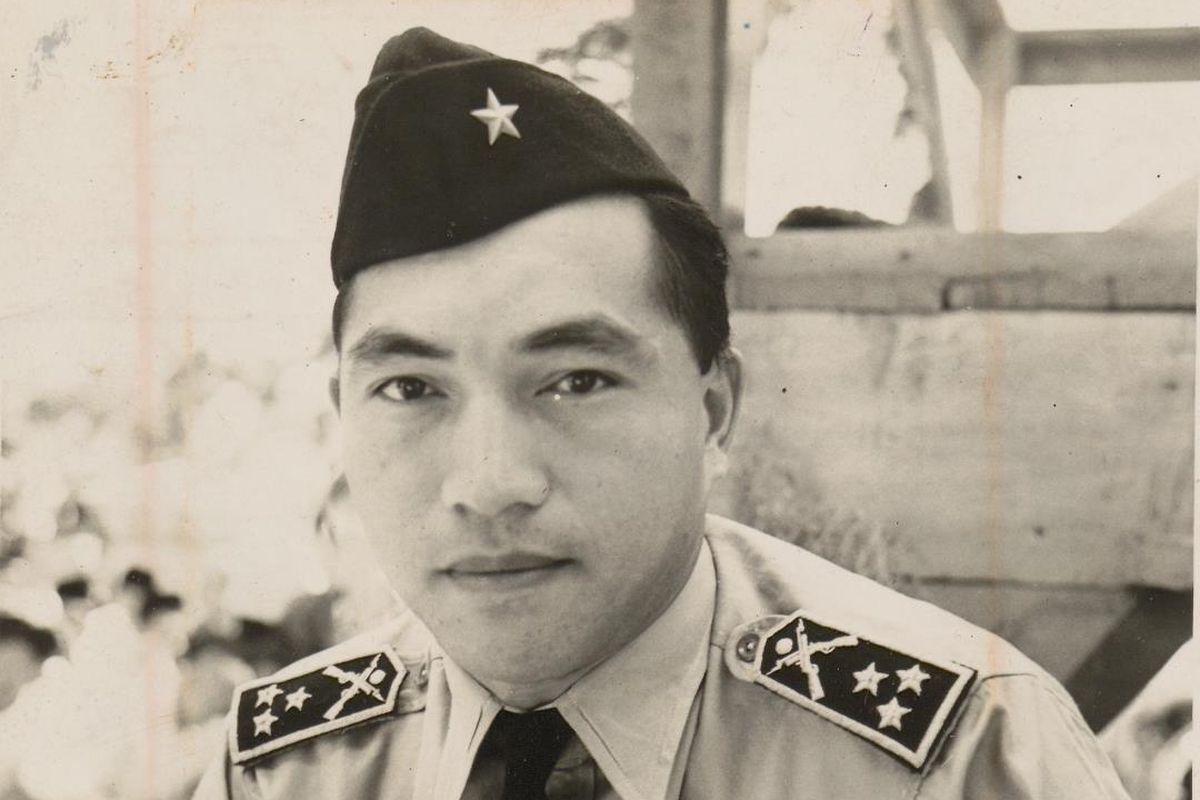 Alexander Evert Kawilarang.