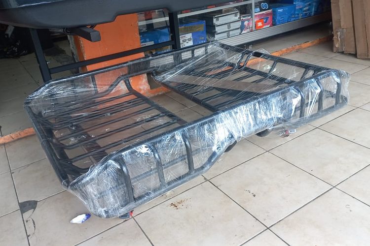 Roof rack untuk mobil