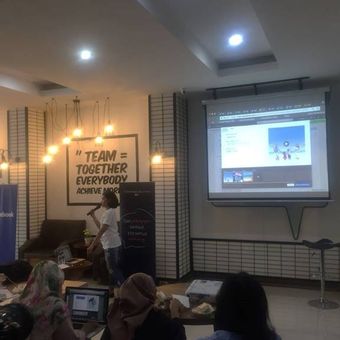 Acara workshop Womenpreneur Digital Acceleration di Yogyakarta.