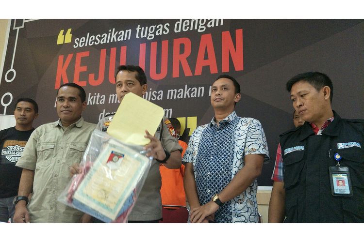 Press conference anak dibawah umur dicabuli di Polres Metro Bekasi, Kamis (20/2/2020).