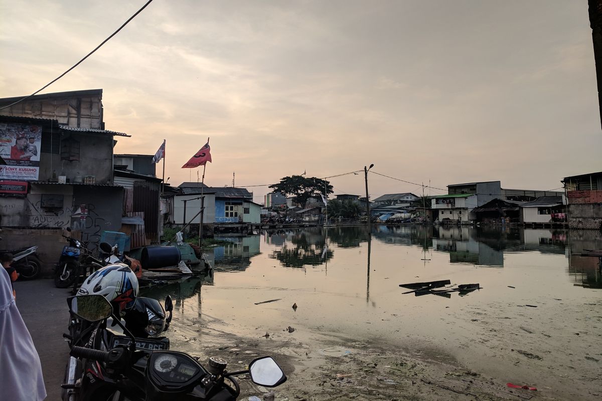 Kampung Apung, Kapung, Cengkareng, Jakarta Barat