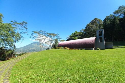 Bukit Doa Mahawu, Indahnya Tempat Wisata Religi di Tomohon