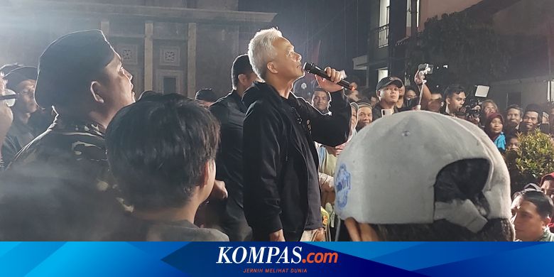 Hendak Menginap di Rumah Warga, Ganjar Disambut Meriah Warga Dukuh Seger Banjarnegara