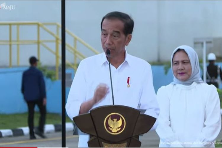 Presiden Joko Widodo meresmikan Sistem Penyediaan Air Minum (SPAM) Semarang Barat di Kota Semarang, Jawa Tengah, Selasa (23/1/2024). Adapun peresmian itu dilakukan di hari kedua kunjungannya di Jawa Tengah. 