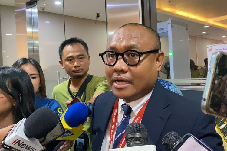 Usai Sambangi Bareskrim Polri, Kuasa Hukum JK Belum Terima Nomor LP Rismon Sianipar