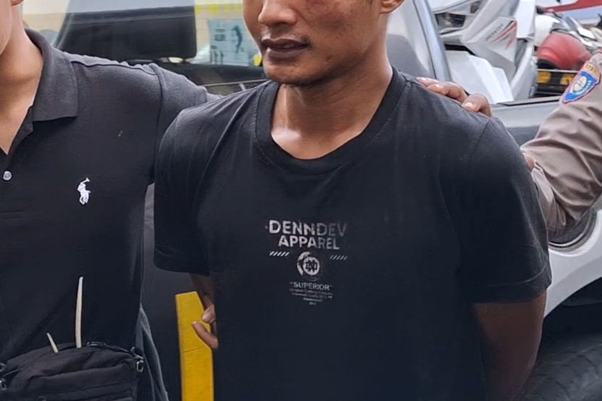 Pelaku pencurian motor di Lumajang tampak babak belur saat digelandang polisi ke Mapolres Lumajang, Selasa (10/9/2024)