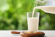 Benarkan Minum Susu Bantu Menjaga Kesehatan Tulang?