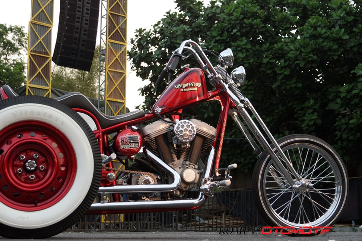 Sepeda motor roda tiga alias trike kustom yang dijadikan hadiah buat pemenang undian tiket Kustomfest 2017.