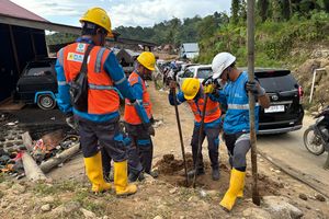 BNPB Sebut Listrik Sumbar Nyala 100 Persen Usai Banjir Sumatera