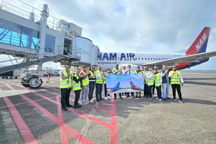 Penyedia layanan ground handling global, Çelebi Aviation, resmi memperluas operasionalnya di Indonesia dengan mulai melayani penerbangan di dua bandara tersibuk, Bandara Internasional Soekarno-Hatta Jakarta dan Bandara Internasional I Gusti Ngurah Rai Bali, sejak 1 Januari 2026.