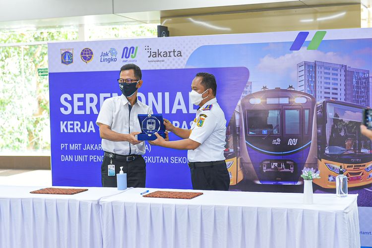 MRT Jakarta Sediakan Layanan Integrasi Bus Sekolah 