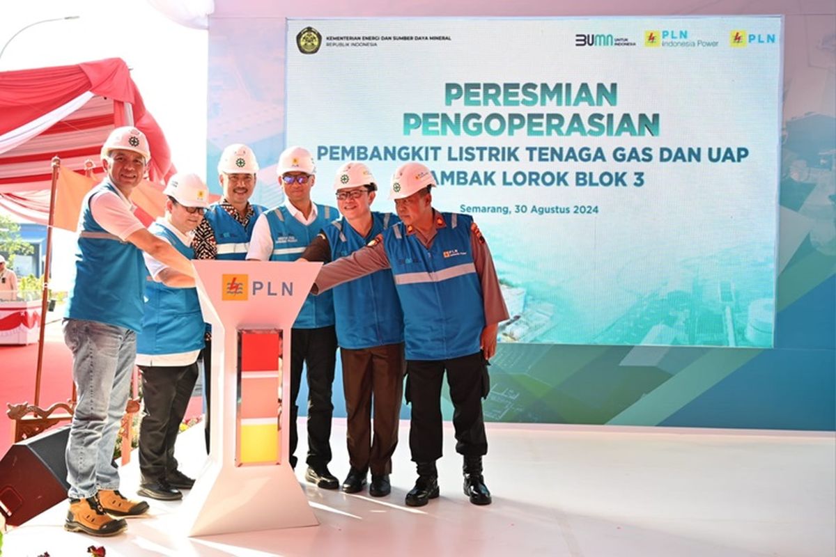 Peresmian pengoperasian Pembangkit Listrik Tenaga Gas dan Uap (PLTGU) Tambak Lorok Blok 3 di Semarang, Jawa Tengah, Jumat (30/8/2024).