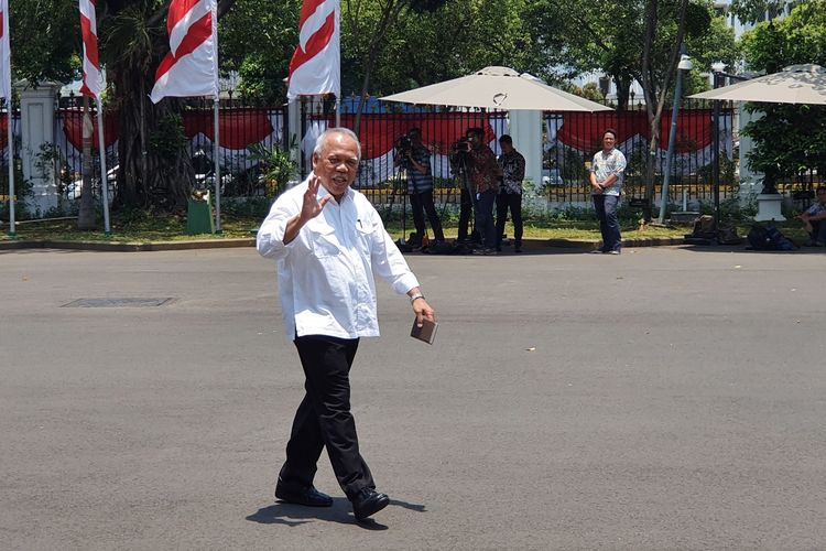 Menteri Pekerjaan Umum dan Perumahan Rakyat Basuki Hadimuljono turut mendatangi Istana Kepresidenan, Jakarta, Selasa (22/10/2019). 