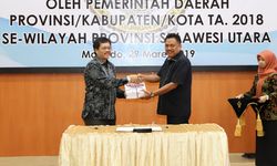 Serahkan LKPD 2018, Gubernur Olly Harap BPK Terus Beri Masukan