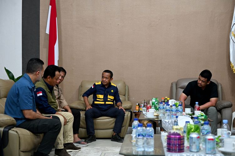 Cara Bahlil Lahadalia Pulihkan Akses Listrik Tapanuli Tengah, Targetkan Selesai Jumat 