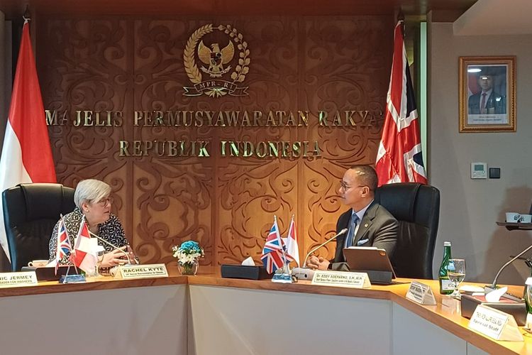 Wakil Ketua MPR Temui Utusan Pemerintah Inggris, Bahas Dukungan Transisi Energi