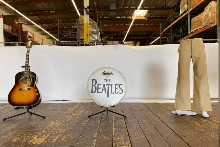 Panggung kayu tempat The Beatles manggung di sebuah kafe kecil di Liverpool akan dilelang di New York pada 10 April 2020