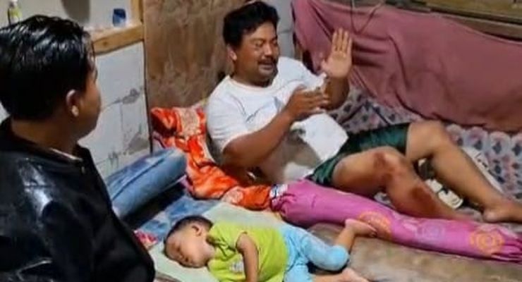 Tiga Warga Cianjur Tertimpa Baliho Paslon Lain, Dedi Mulyadi Turun Tangan