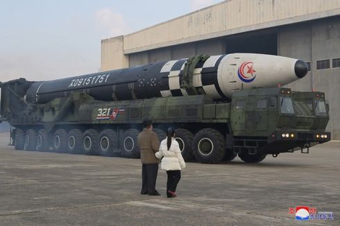 AS Tunjukan Bukti Foto Korea Utara Beri Senjata ke Rusia, Pyongyang Membantah