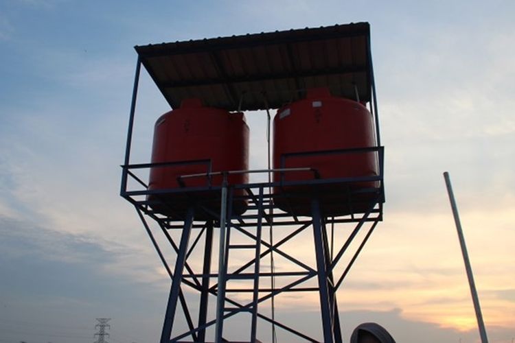 Menara Air yang dibangin oleh Mahasiswa KKN ITBvdi desa Kebonturi, Kecamatan Arjawinangun, Kabupaten Cirebon