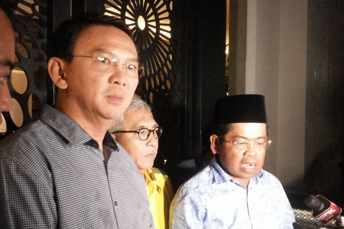 Calon gubernur DKI Jakarta nomor pemilihan dua Basuki Ahok Tjahaja Purnama didampingi Sekjen Partai Golkar Idrus Marham saat ditemui di rumah Ketua Umum Partai Golkar Setya Novanto di Jalan Wijaya XIII, Kebayoran Baru, Jakarta Selatan, Sabtu (1/4/2017) malam.