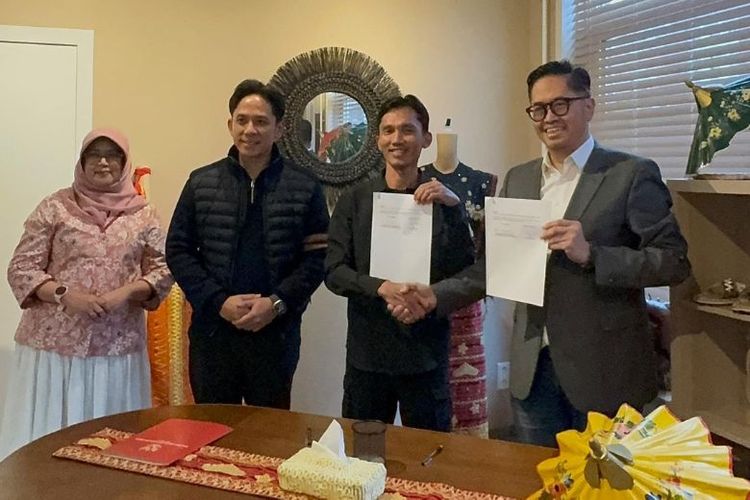 Bertemu dengan sejumlah pihak selama di Belanda, Bupati Egi membahas peluang kerja sama dan promosi produk lokal Lampung Selatan agar dapat memasuki pasar Eropa.