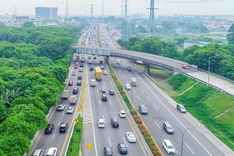 Lalu Lintas Tol Jakarta Pagi Ini: Tol Dalam Kota, Jagorawi, dan Janger Padat