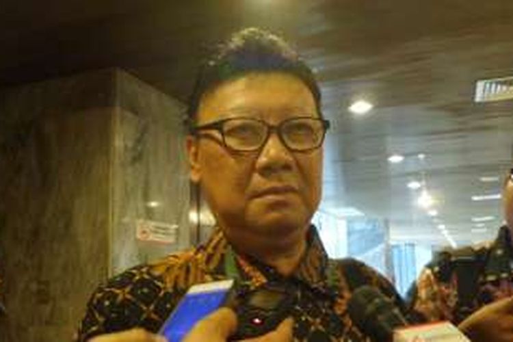 Menteri Dalam Negeri, Tjahjo Kumolo di Kompleks Parlemen, Senayan, Jakarta, Selasa (19/7/2016)