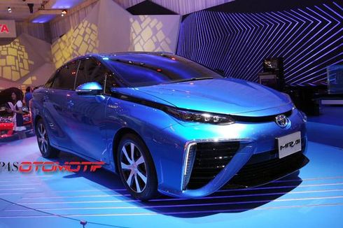 Mobil Hidrogen Toyota Ditarik Massal