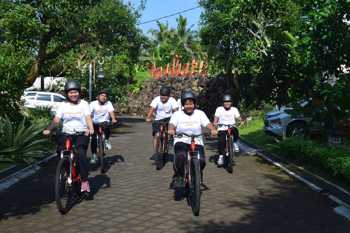 Program Body Transformation Camp tidak sekadar menurunkan berat badan, tetapi membangun gaya hidup sehat yang berkelanjutan dengan cara yang aman dan menyenangkan.