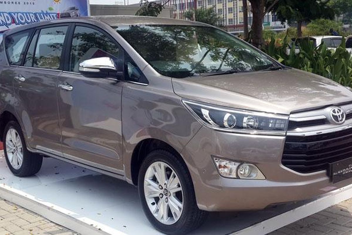 Penjualan Kijang Innova mulai mendulang tinggi, pesanan menumpuk.