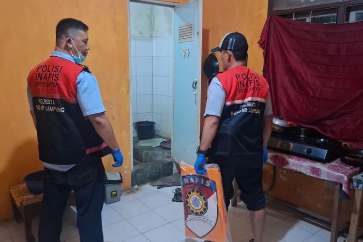 Nenek Tewas Bersimbah Darah di Rumah Menantu, Pisau dari TKP Diamankan