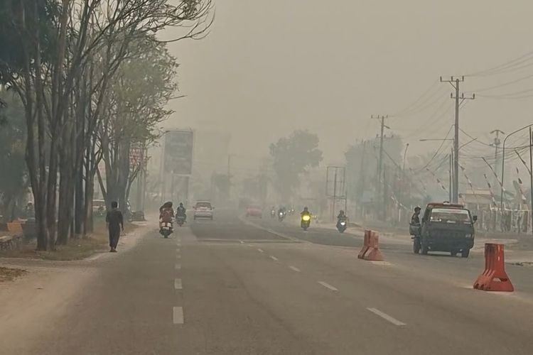 Kabut Asap Makin Mengancam Paru-paru Siswa, Seluruh SMA dan SMK di Kalteng Resmi PJJ Mulai Hari Ini