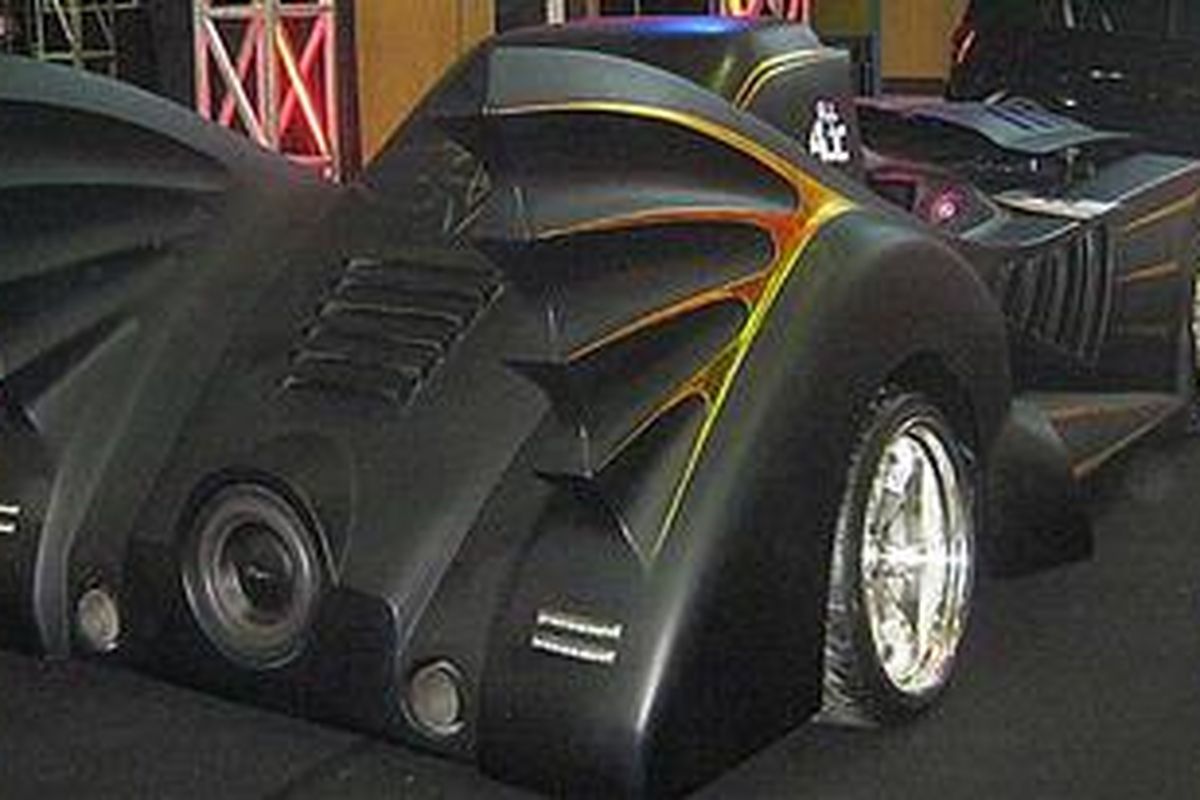 Sirip belakang sebagai ciri khas Batmobile