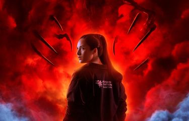 Aktris Chelsea Islan dalam serial TIRA yang akan ditayangkan di Disney+ Hotstar mulai 16 Desember 2023.