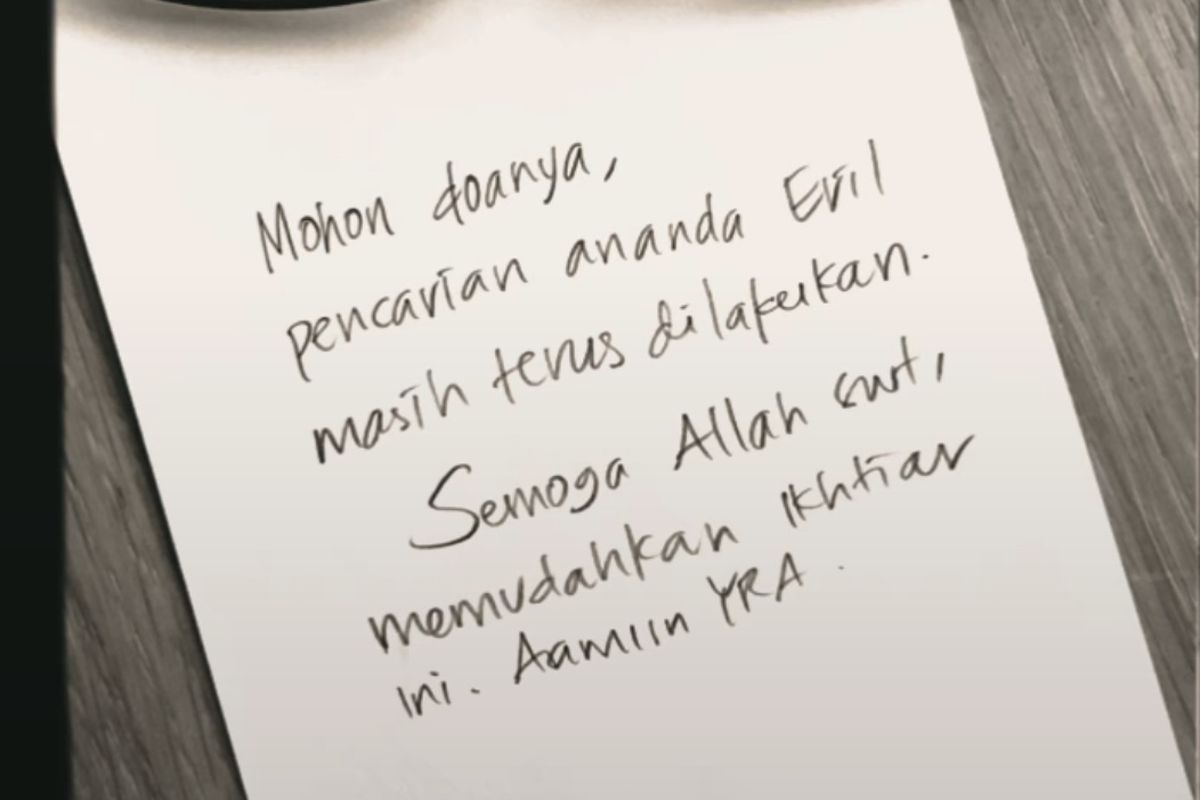 Gubernur Jawa Barat mengunggah video pendek berisi pesan meminta doa dan dukungan masyarakat terkait proses pencarian anak sulungnya Emmeril Kahn Mumtadz yang hilang terseret Sungai Aare, Bern, Swiss.