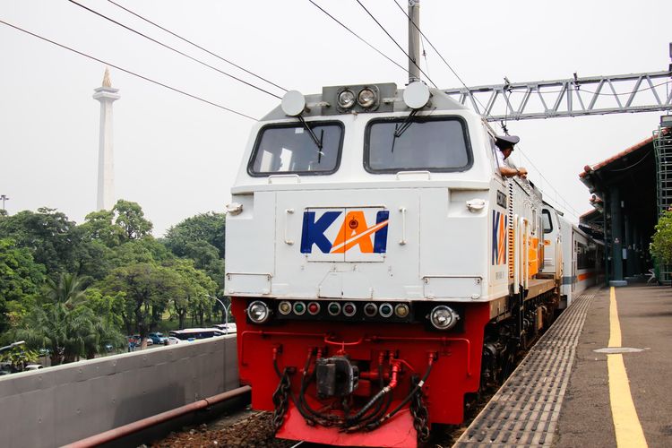 Daftar 13 Kereta Api Subsidi Mei 2025, Rute, dan Harga Tiketnya