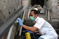 Cegah Wabah Corona, Candi Borobudur Disemprot Cairan Khusus