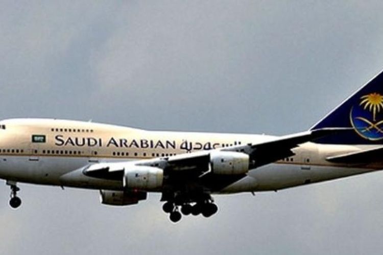 Sebuah pesawat terbang milik Saudi Arabian Airlines