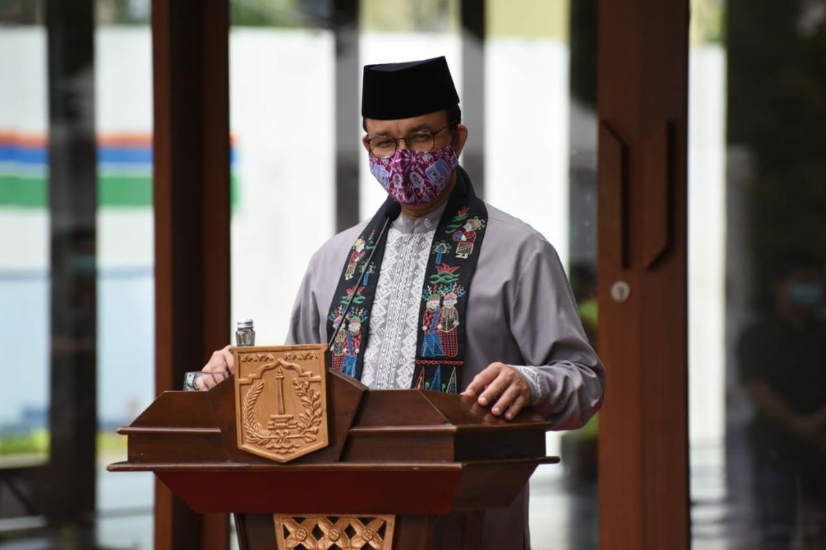 Gubernur DKI Jakarta Anies Baswedan meresmikan Masjid Amir Hamzah Taman Ismail Marzuki, Jakarta Pusat, Jumat (3/7/2020)