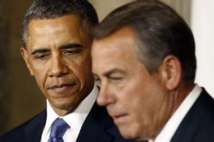 Presiden Obama menegaskan kepada Ketua DPR AS John Boehner (kanan), ia hanya bersedia berunding setelah penutupan operasi pemerintah federal diakhiri