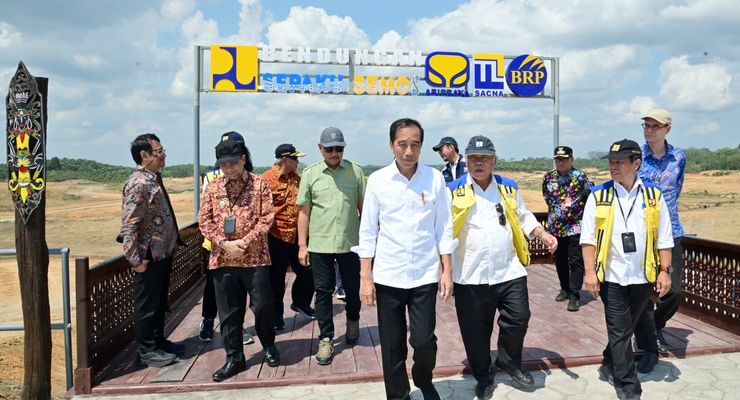 Progres Konstruksi 97 Persen, Bendungan Sepaku Semoi Mulai Diisi Air