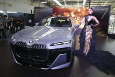 BERITA FOTO: Sedan Premium BMW The New 7 Resmi Meluncur, Dirakit di Indonesia